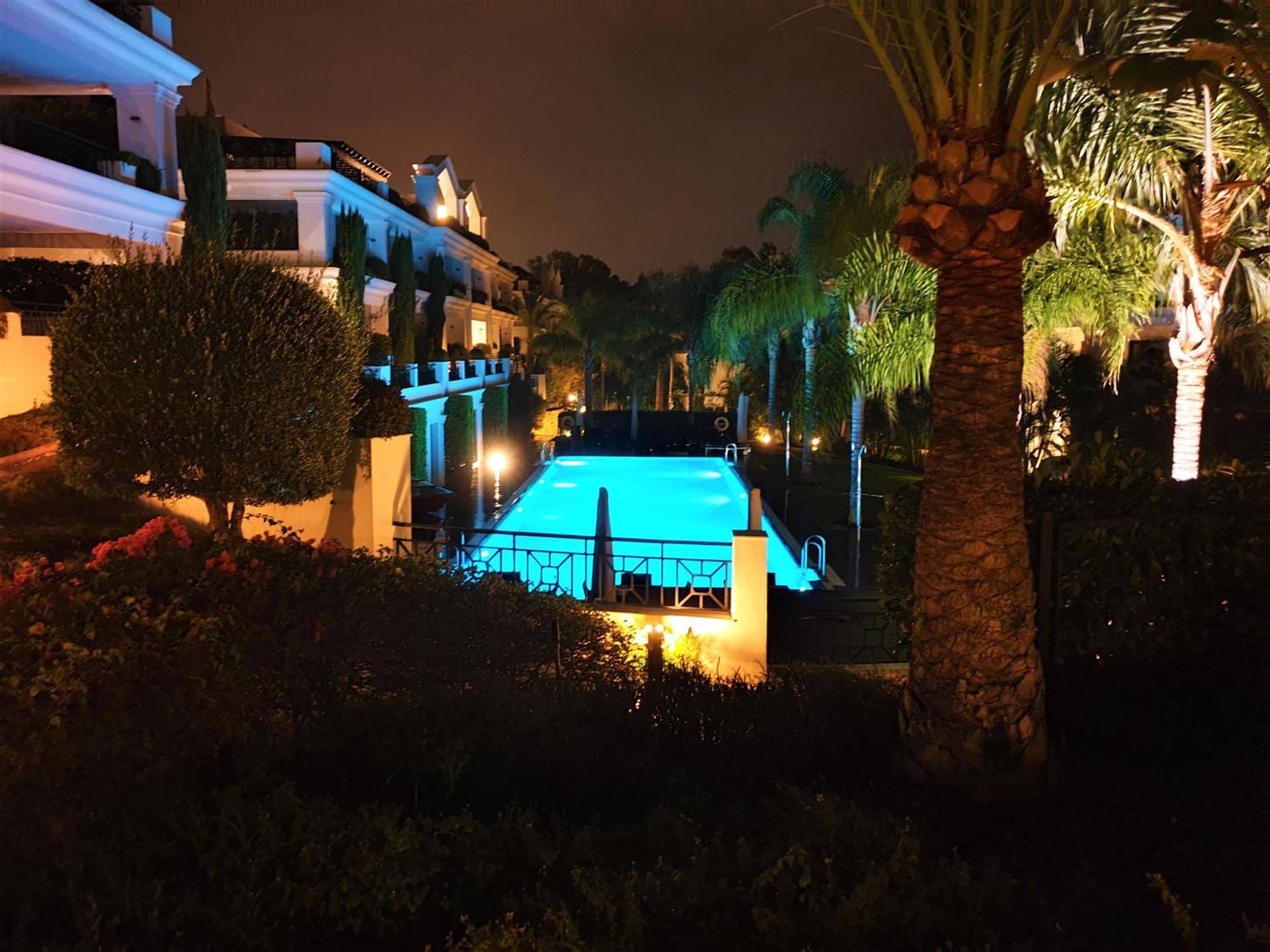 Luxury Apartment Frontal To The Sea In Estepona Doncella Beach Luaran gambar