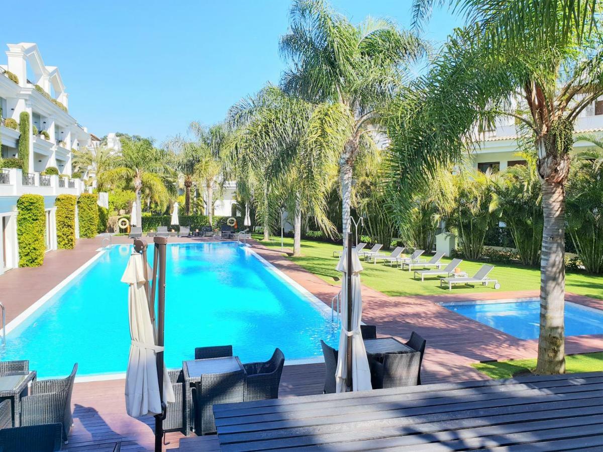 Luxury Apartment Frontal To The Sea In Estepona Doncella Beach Luaran gambar