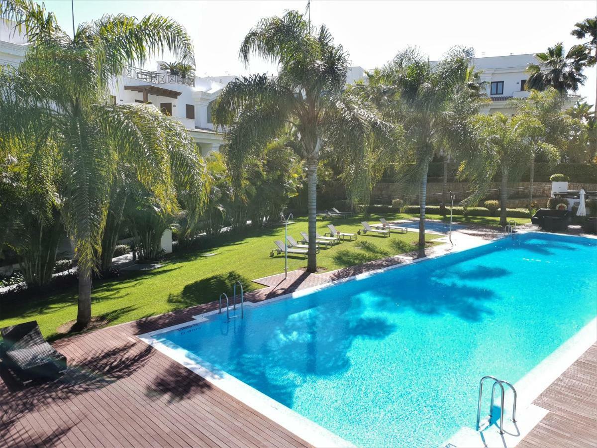 Luxury Apartment Frontal To The Sea In Estepona Doncella Beach Luaran gambar
