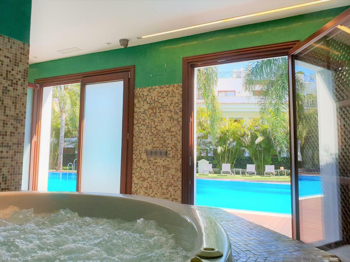 Luxury Apartment Frontal To The Sea In Estepona Doncella Beach Luaran gambar